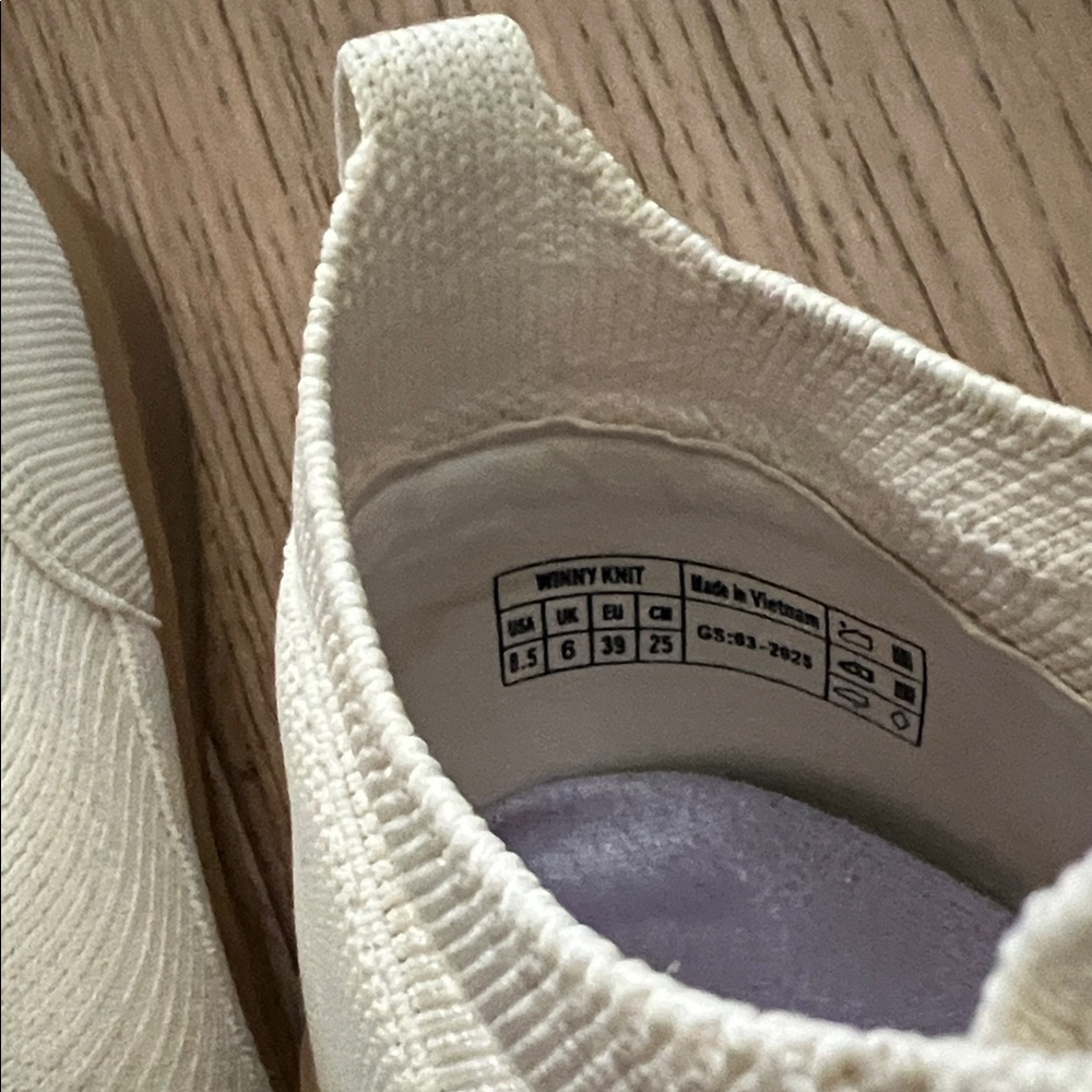 Vionic Off-White Canvas Sneakers - Picture 3 of 5
